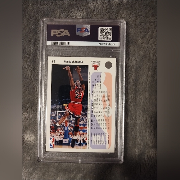 Michael Jordan NBA Card - Picture 2 of 4